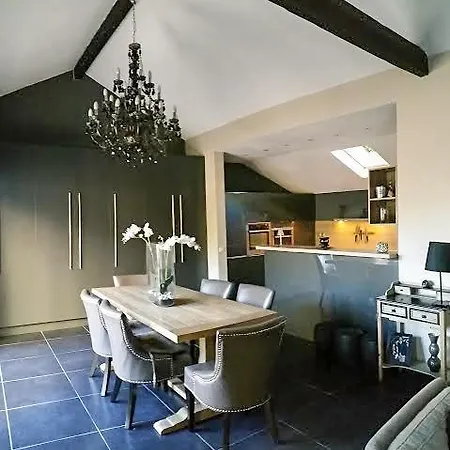 Vila Oxybia